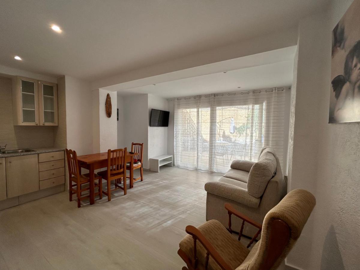 Costa Brava Apartments Палафругел Екстериор снимка